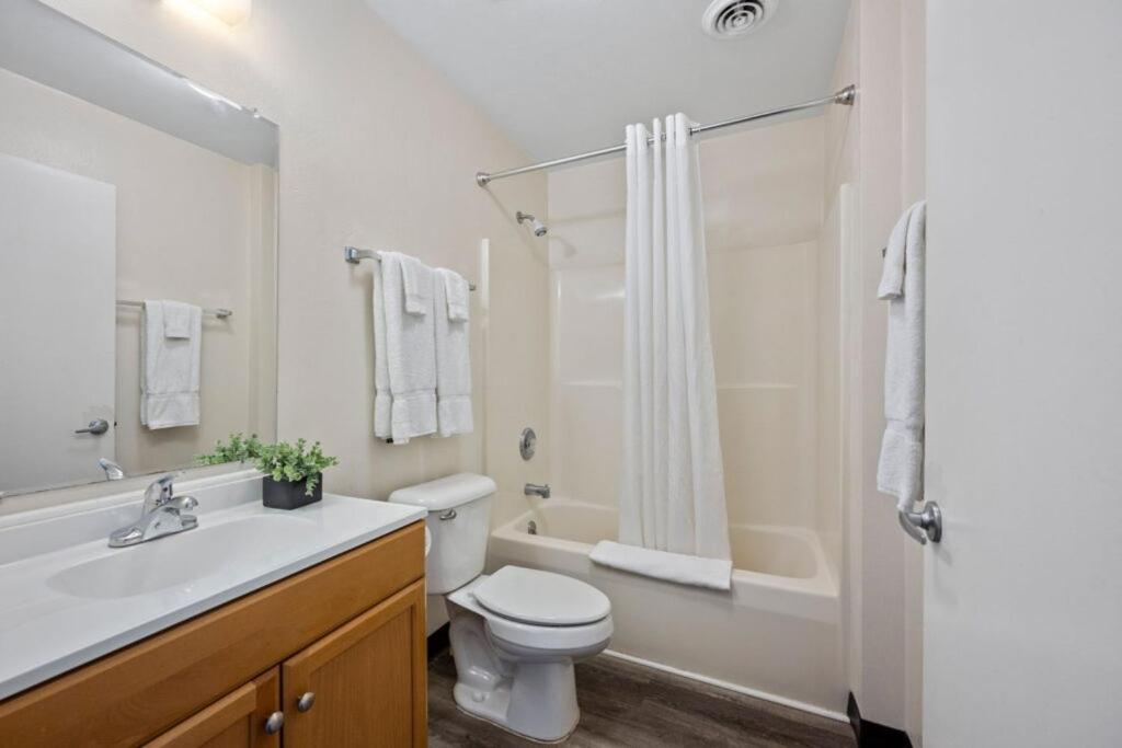 Affordable Suites Graham Εξωτερικό φωτογραφία